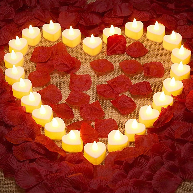 24 Pcs Heart-shaped Electronic Tealight Candles 